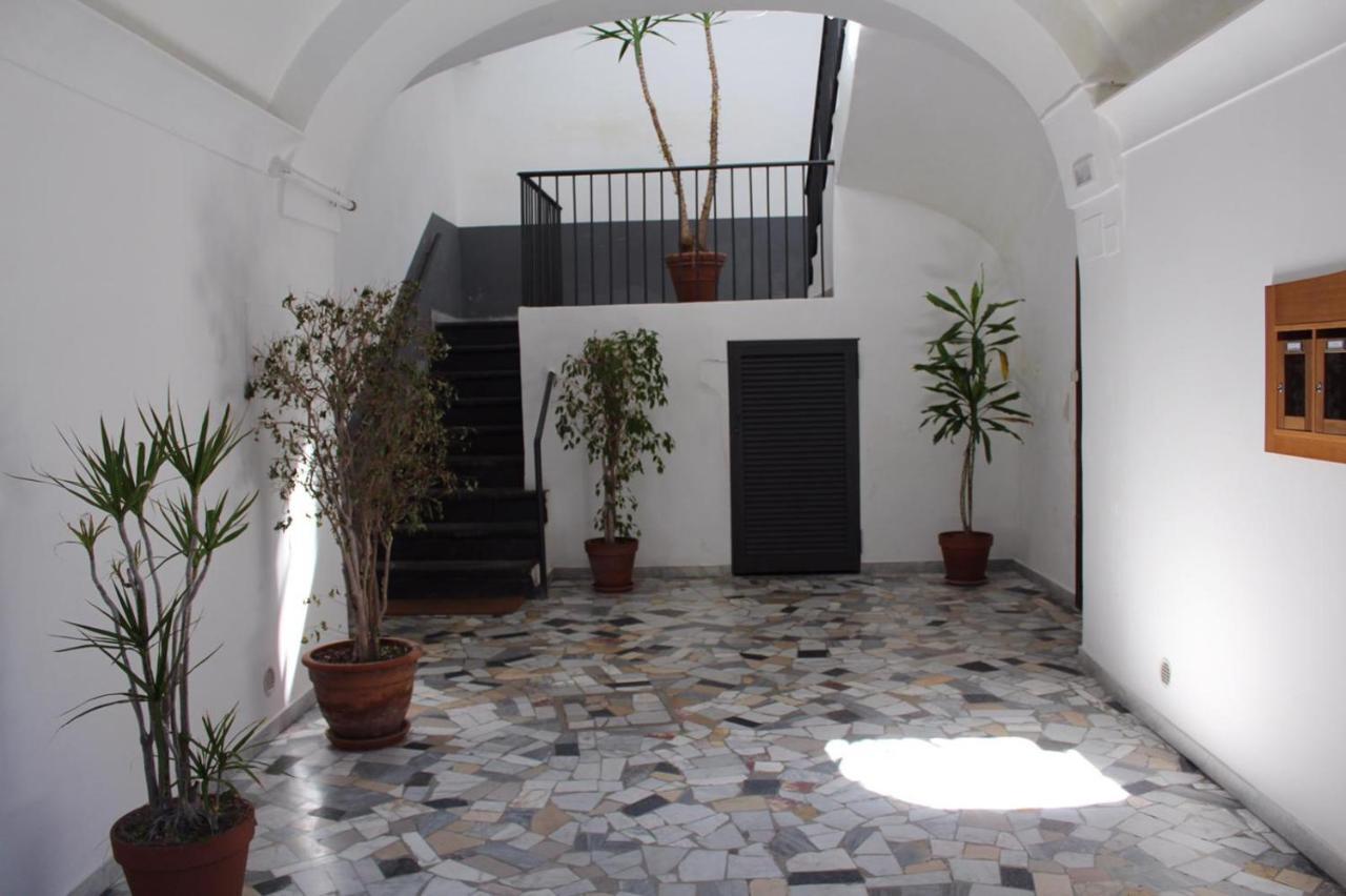 Ferienwohnung Dimora Via Col Vento Neapel Exterior foto